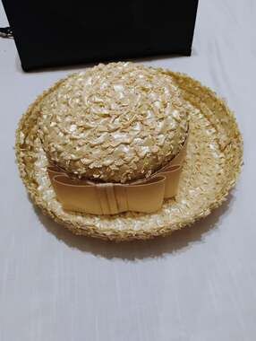 Vintage 1960s Palais Royal Pale Yellow Woven Raffia Breton Hat with Grosgrain Bo